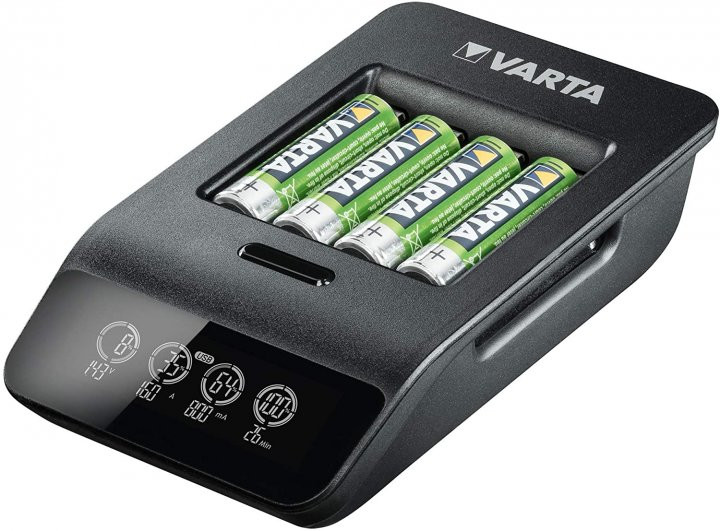 Încărcător VARTA LCD Smart Plus (CHARGER+4xAA 2100 mAh 57684101441)