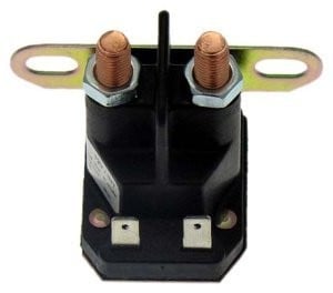 Regulator de tensiune pentru generator