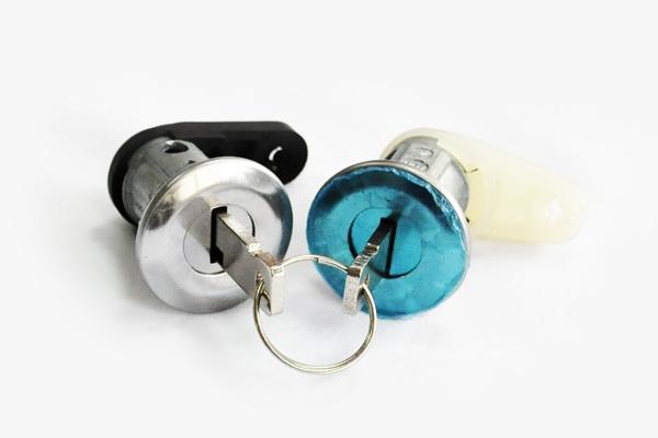 Set yale ușă față Dacia Logan 2004-2012