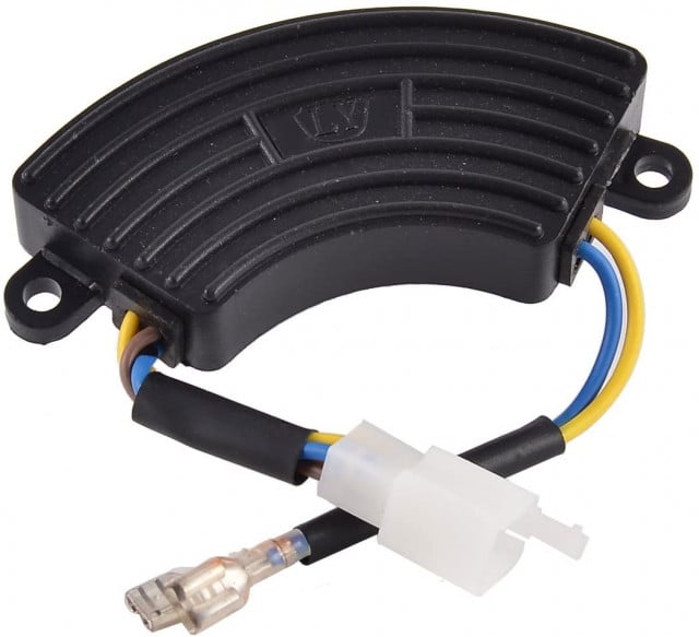 Generator AVR 2KW (250V 330F) - carcasă din plastic