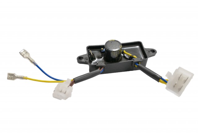 AVR 2KW model pătrat cu 8 fire (250v 220uf)
