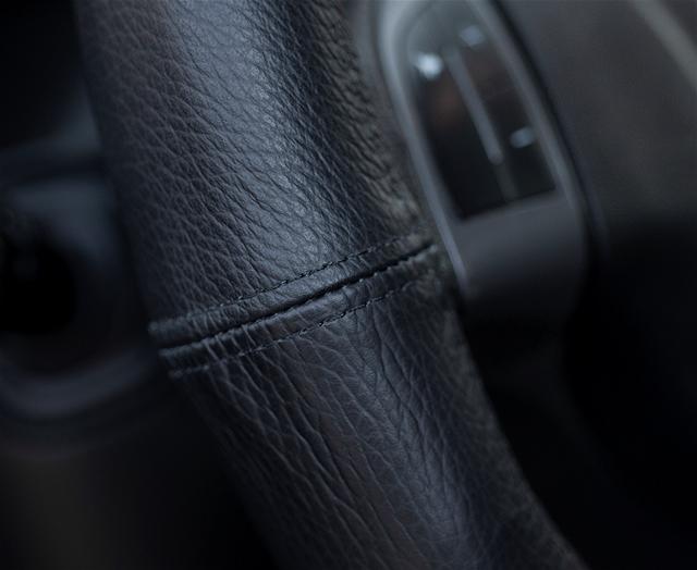Husă Volan din Piele Naturală Diametru 44-46 cm Carpassion 10064CP