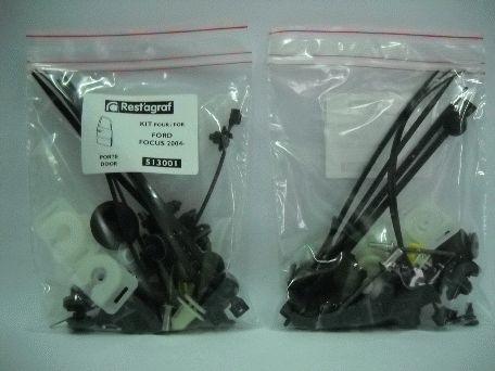Set clipsuri auto pentru montaj ușă RESTAGRAF A513001, din plastic, compatibile cu Ford Focus II, 2004