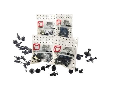Set 323 cleme auto RESTAGRAF S2245 din plastic, culori diverse, compatibile cu Peugeot și Citroen