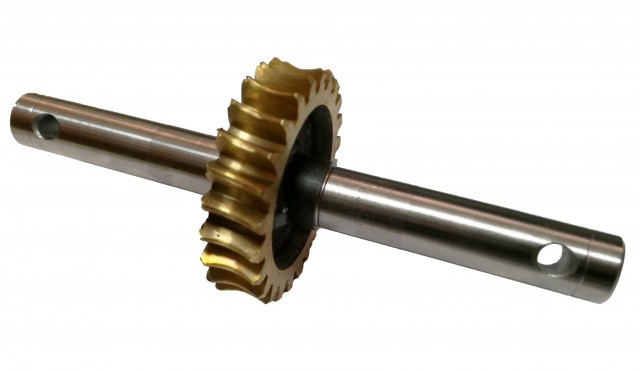 Pinion de bronz cu ax pentru motosapă/motocultor Szentkiraly, Bronto, Dragon 1:24