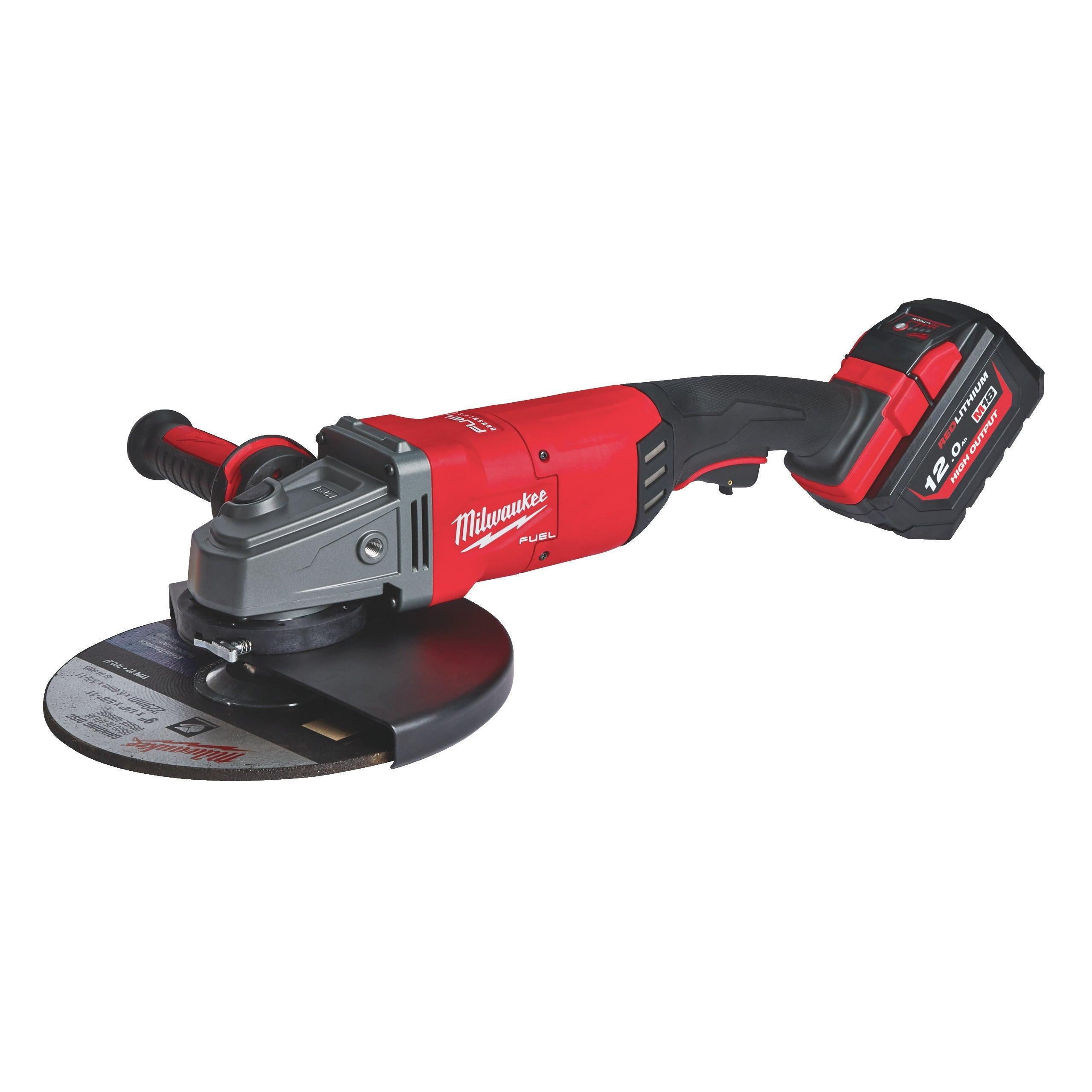 Polizor unghiular Milwaukee M18 FUEL™ de 230 mm, model M18FLAG230XPDB-121C, cu comutator tip clapetă - include acumulator M18 HB12, încărcător M12-18 FC și cutie de transport din plastic (cod 4933464115)