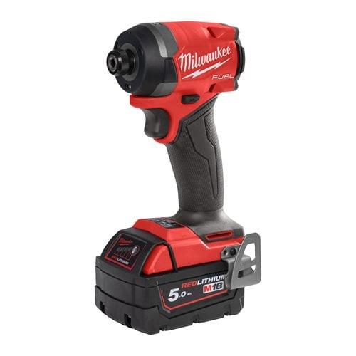 Șurubelniță cu Impact Milwaukee 1/4″ Hex 226Nm 18V M18 FID3-502X, Sistem M18 FUEL™, 2 Acumulatori M18 B5, Încărcător M12-18 FC, Cutie HD, Cod 4933479865