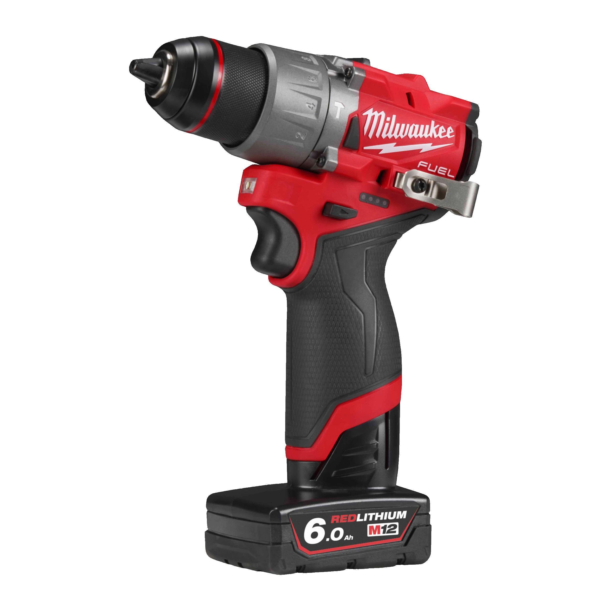 Mașină de găurit și înșurubat cu percuție Milwaukee M12FPD2-602X, M12 FUEL™ subcompactă, include 2 acumulatori M12 B6, încărcător C12 C și cutie HD, cod 4933479870