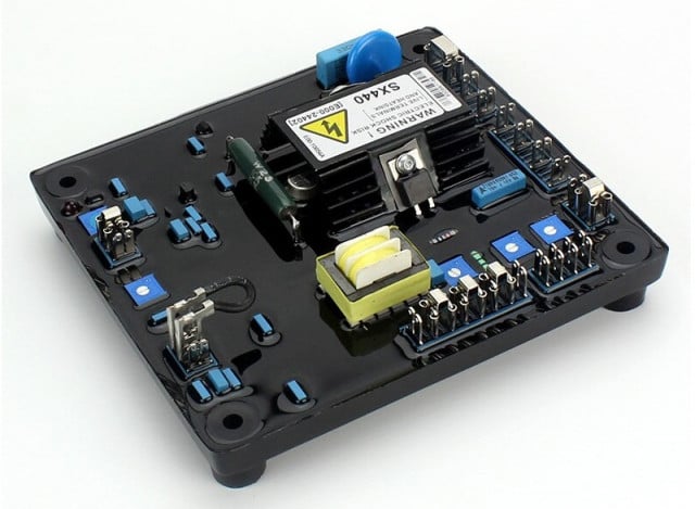 Generator trifazic AVR model SX440