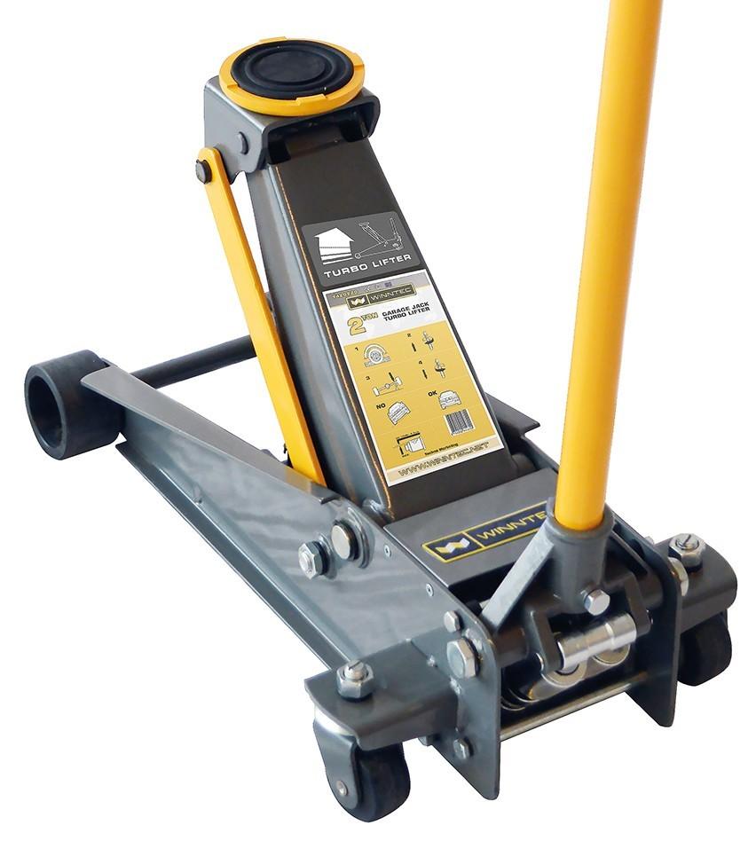 Cric hidraulic profesional cu profil jos WINNTEC WJTM3000000, capacitate de ridicare 3 tone, Turbo LIFT, interval de ridicare 130-470 mm